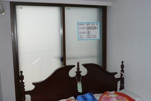 1-P1000549